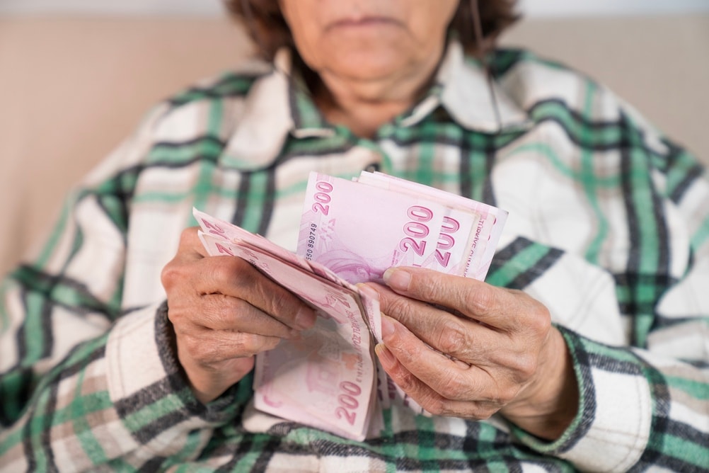 Yaş şartı aranmaksızın malulen emekli olma hakkı kazanıyor