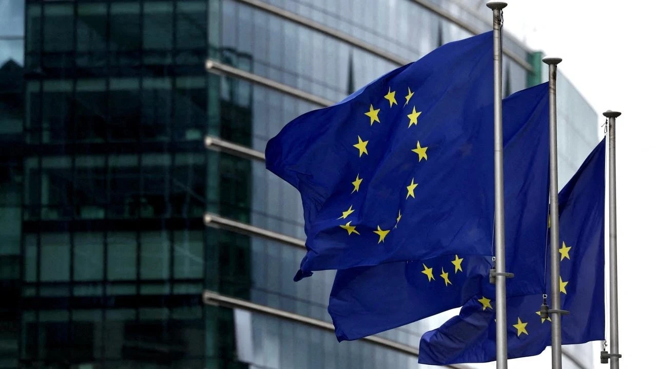 AB, stratejik sektörlerini yabancı yatırımcılardan koruyacak