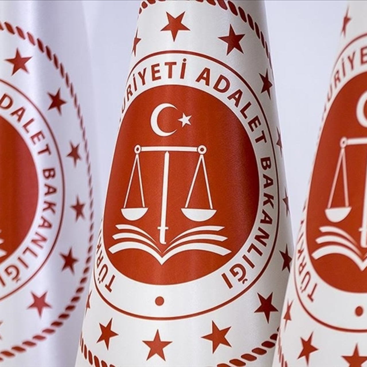Adalet Bakanlığı personel alımı başvuruları başladı mı?