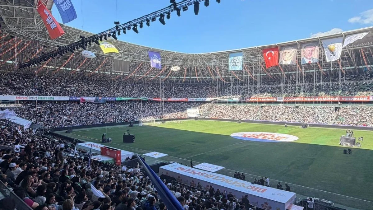 AK Parti Gençlik Kolları Kocaeli'de