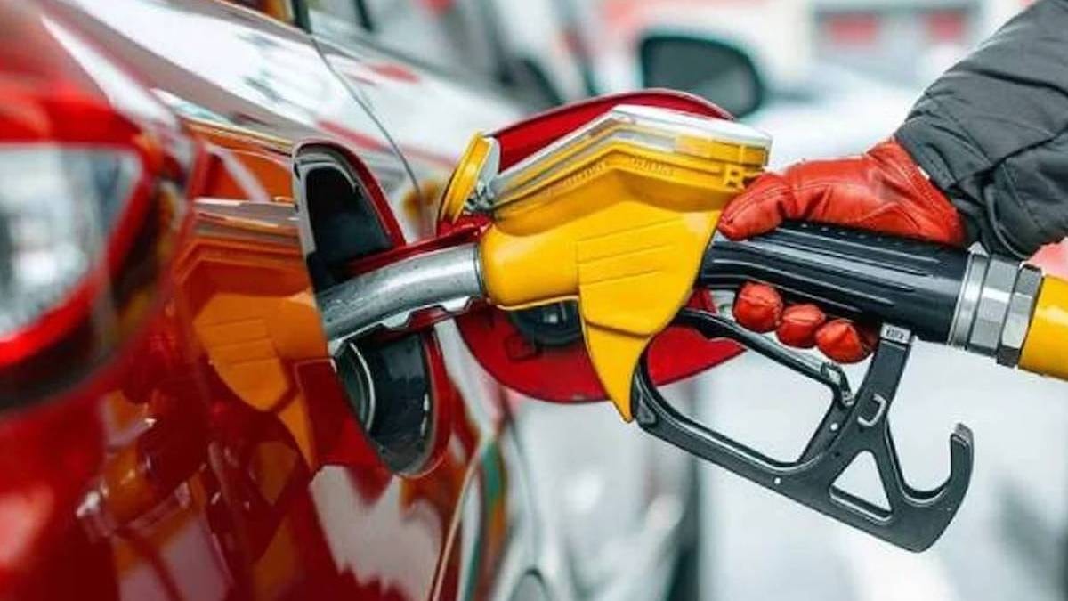 Akaryakıta çifte zam geldi: benzine ise 1,52 TL zam yapıldı