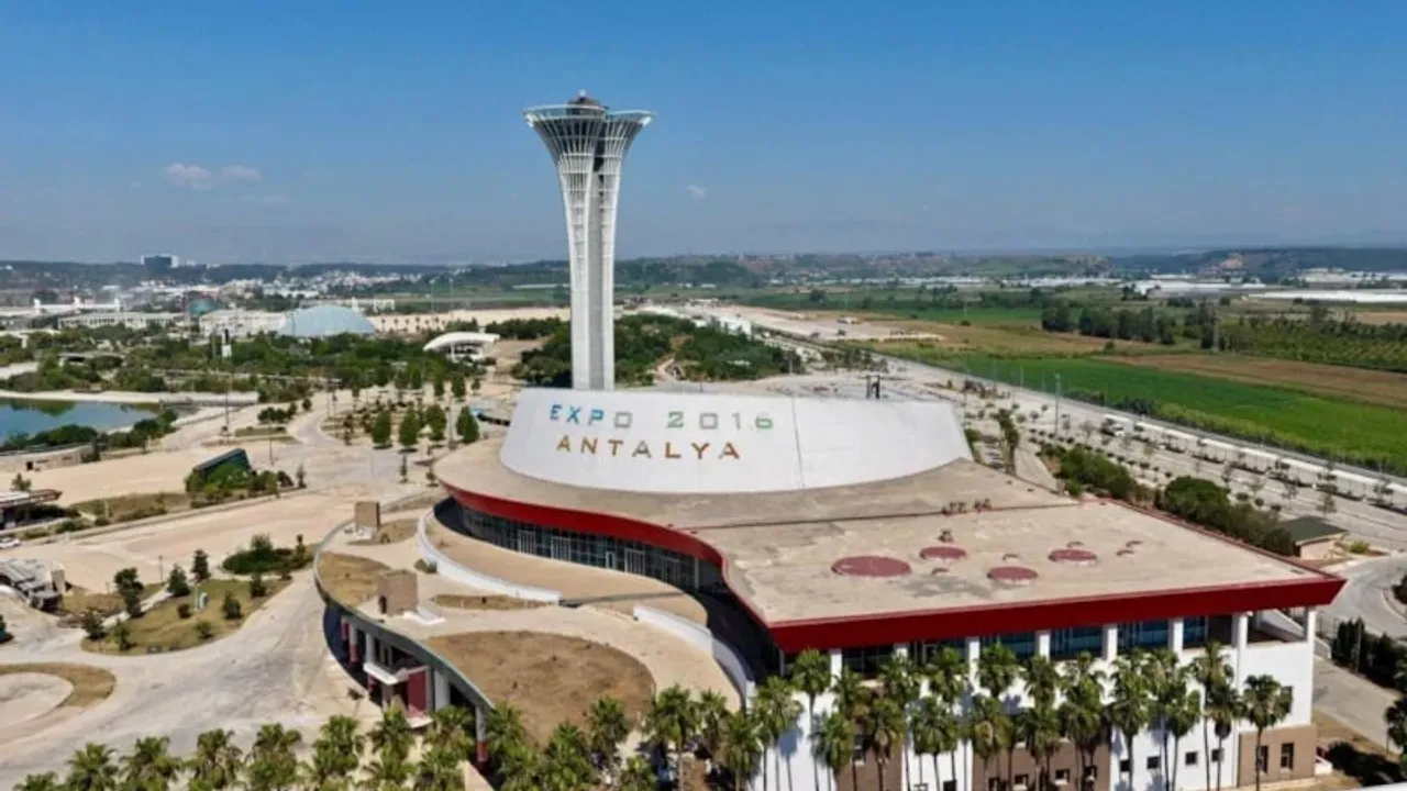 Antalya, 9-20 Kasım tarihlerinde düzenlenecek COP 31 İklim Zirvesi'ne ev sahipliği yapmaya hazırlanıyor