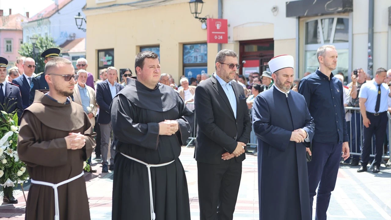 Bosna Savaşı'ndaki Kapiya Katliamı'nın 31. yılında kurbanlar anıldı