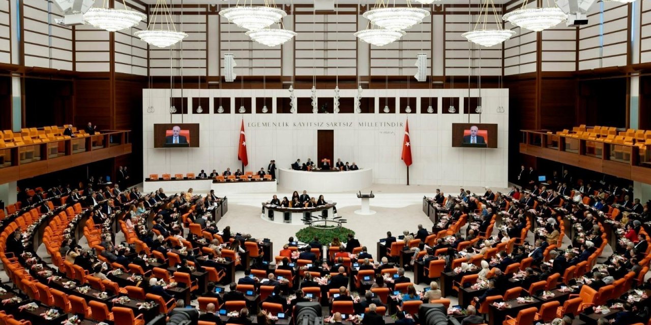 Çerçeve yasa teklifi Meclis'te kabul edildi