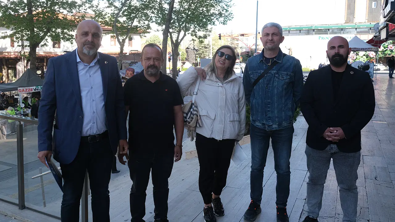 Eğitim-İş'ten, Isparta Belediyesi'ne 'stant' tepkisi