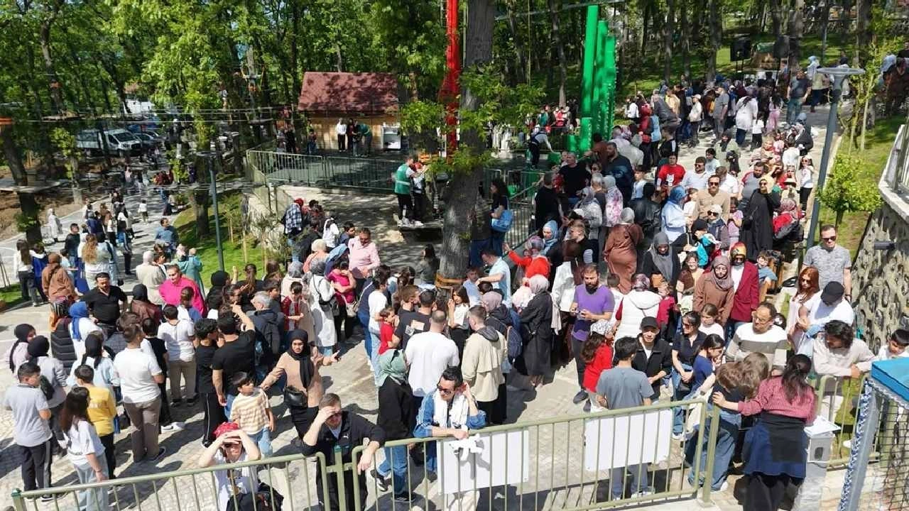 Karadeniz'in en büyük parkına 11 günde 100 bin kişi akın etti