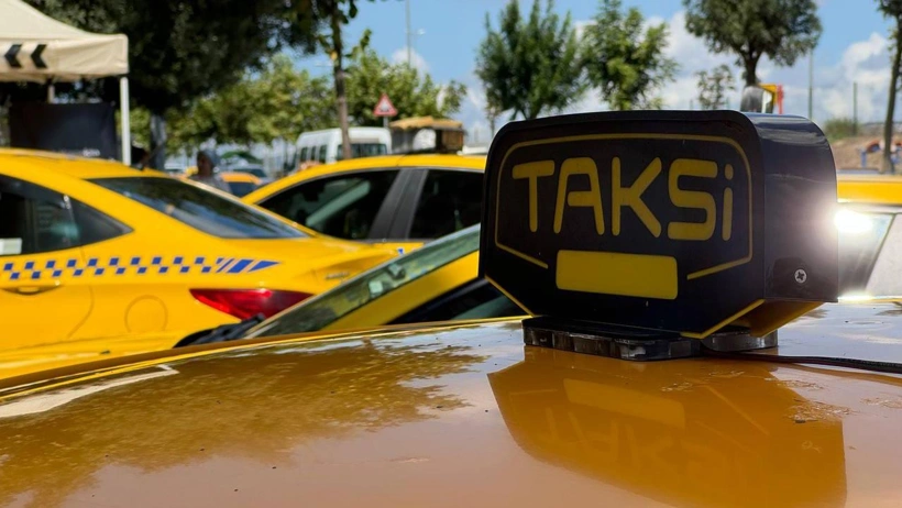 Koreli turist İstanbul’da neye uğradığını şaşırdı: İki katı taksi ücreti ödedi - Resim: 1