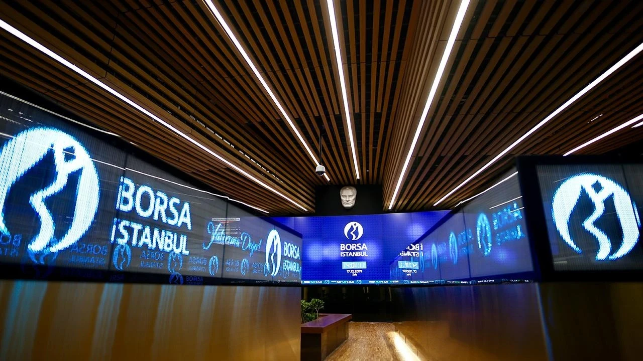 Kurumlar vergisi sıralamasındaki ilk 100 mükellef arasında payları Borsa İstanbul'da işlem gören