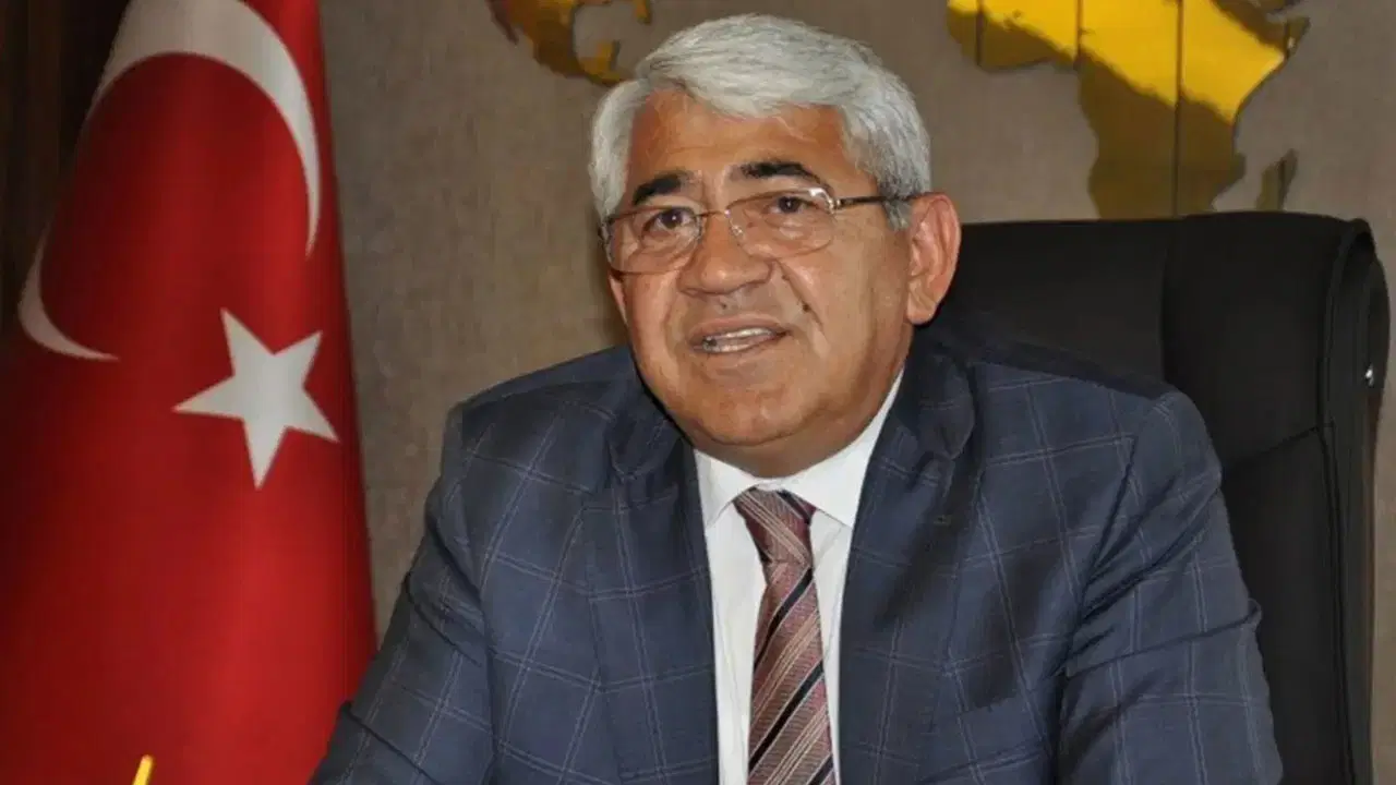 MHP'li eski Kars Belediye Başkanı Murtaza Karaçanta'nın yargılanmasına devam edildi
