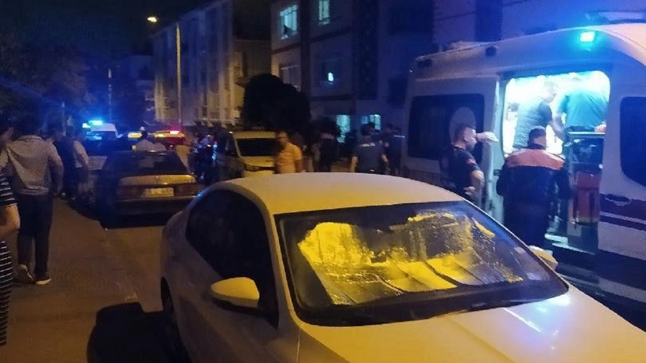Tartıştığı emekli polis babası Ali Rıza Aşık'ı bıçakladı