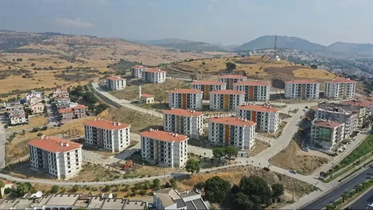 TOKİ kurayı çekti ama konutlar ortada yok