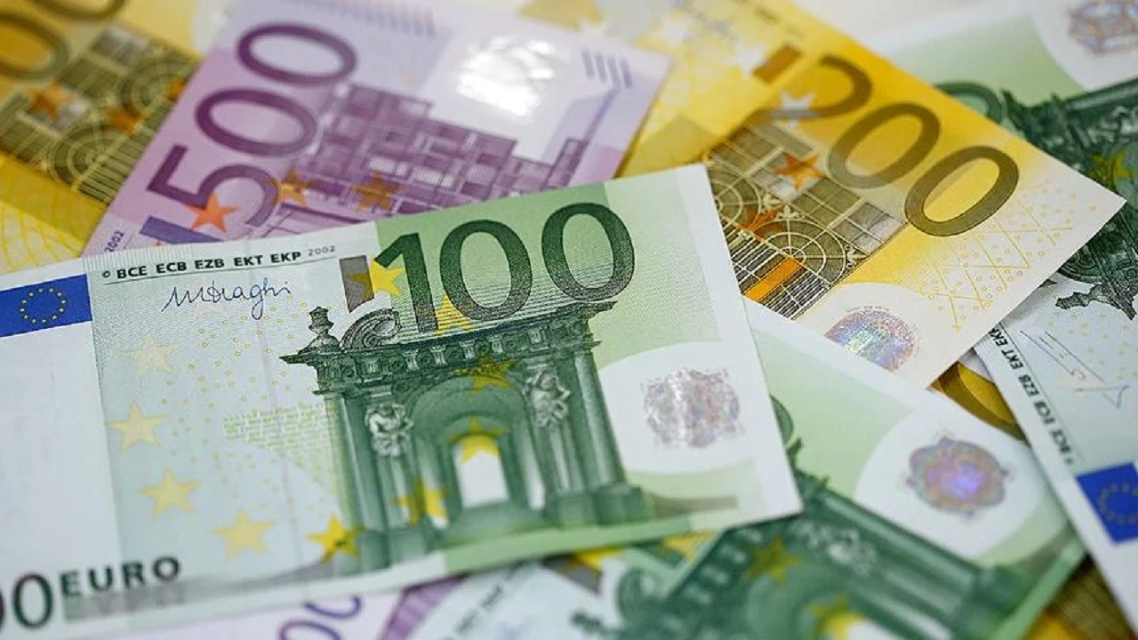 Yunanistan'da vergi borcu alarmı: Gecikmiş kamu borçları 114,5 milyar Euro'yu aştı